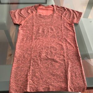 Lululemon Swiftly short sleeve top